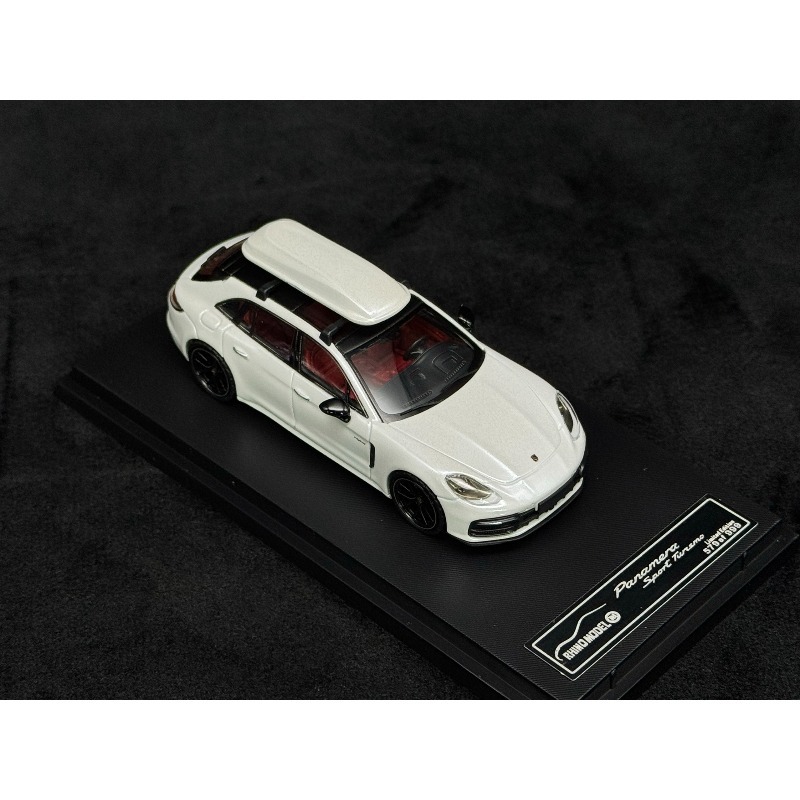RM 1:64 Rhino Porsche Panamera - Die Cast Car 1 64 reseña y precio
